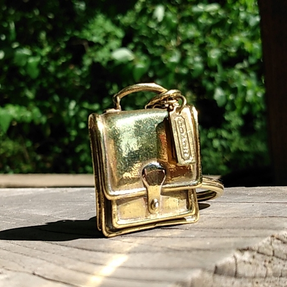Coach Accessories - 🗝️NEW, Vintage Coach Gold Station Bag Icon Key Chain